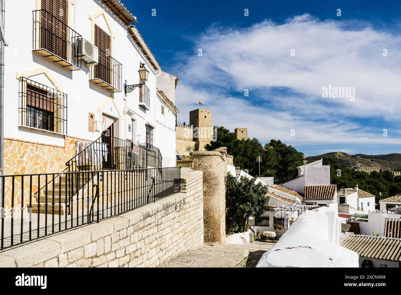 castello Alcazaba e vista del villaggio, Antequera, XIV secolo, Antequera, Spagna Foto Stock