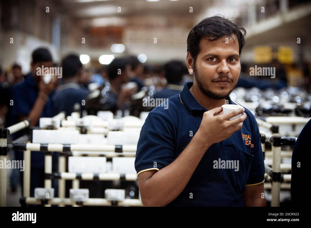 Reportage girato alla Royal Enfield Motorcycle Factory di Chennai, India Foto Stock