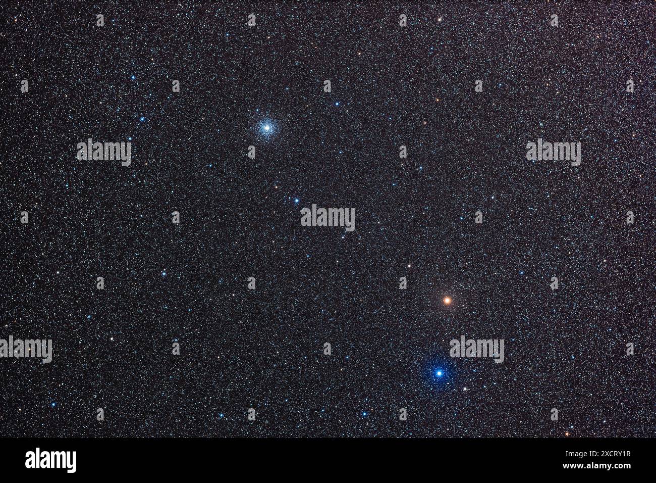 Questo è il grande e luminoso ammasso di stelle globulari NGC 6397 in Ara sotto Scorpius e appena a sud della via Lattea. E' una delle migliori globulari che io abbia Foto Stock