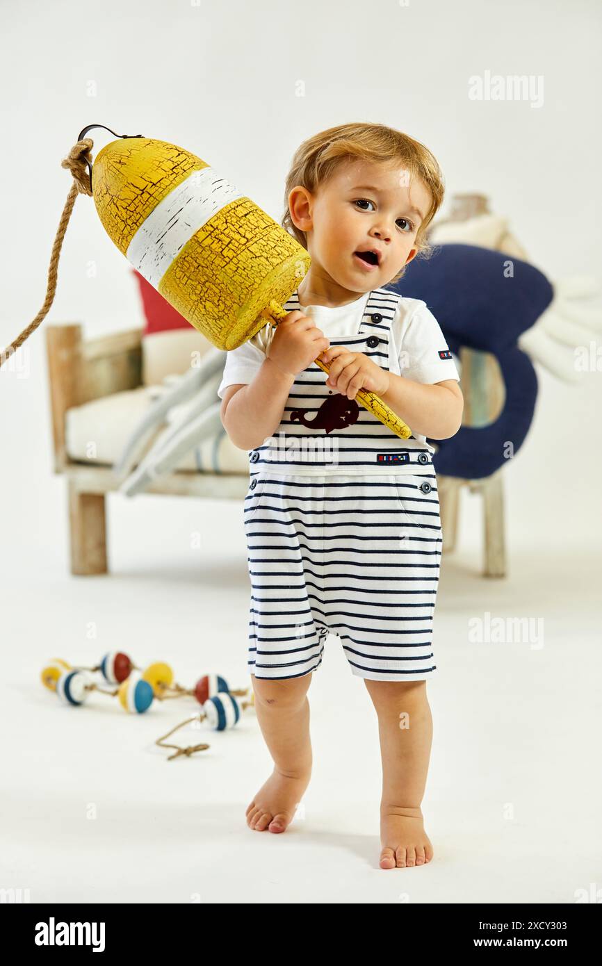 Bambino 1-2 anni, Baby, Accessori Sailor, Studio fotografico Foto Stock