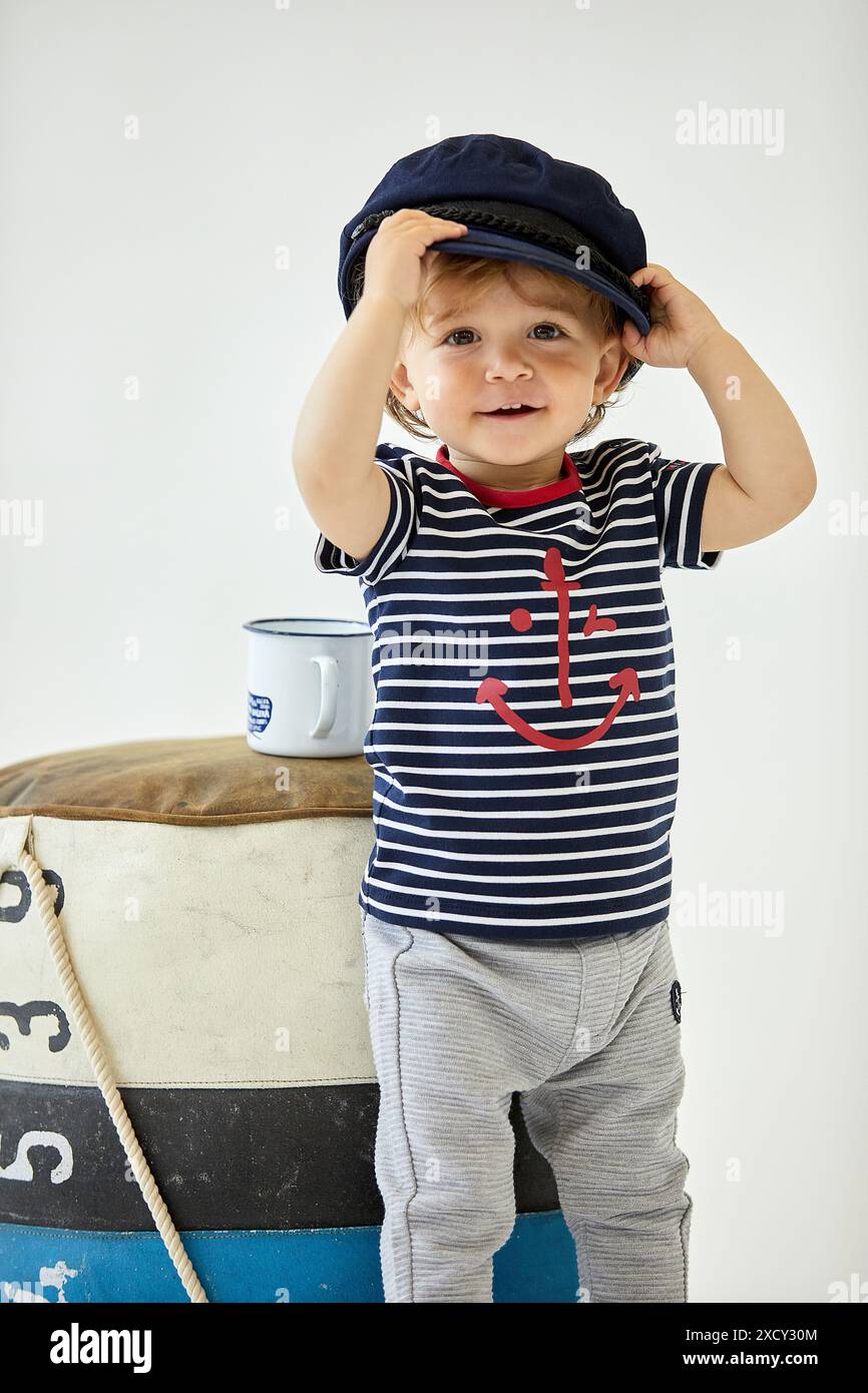 Bambino 1-2 anni, Baby, Accessori Sailor, Studio fotografico Foto Stock