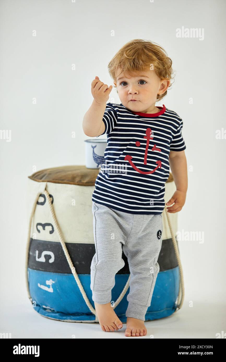 Bambino 1-2 anni, Baby, Accessori Sailor, Studio fotografico Foto Stock