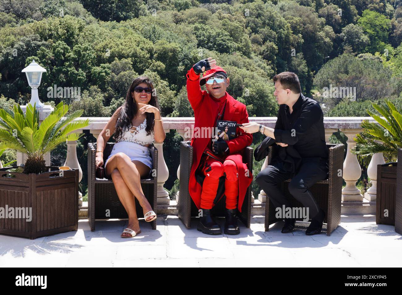 Vallauris, Francia. 18 maggio 2024. Tony Para partecipa alla sfilata di Juliette Dubois Espinasse presentata da Laurent Amar durante il Festival di Cannes. Foto Stock