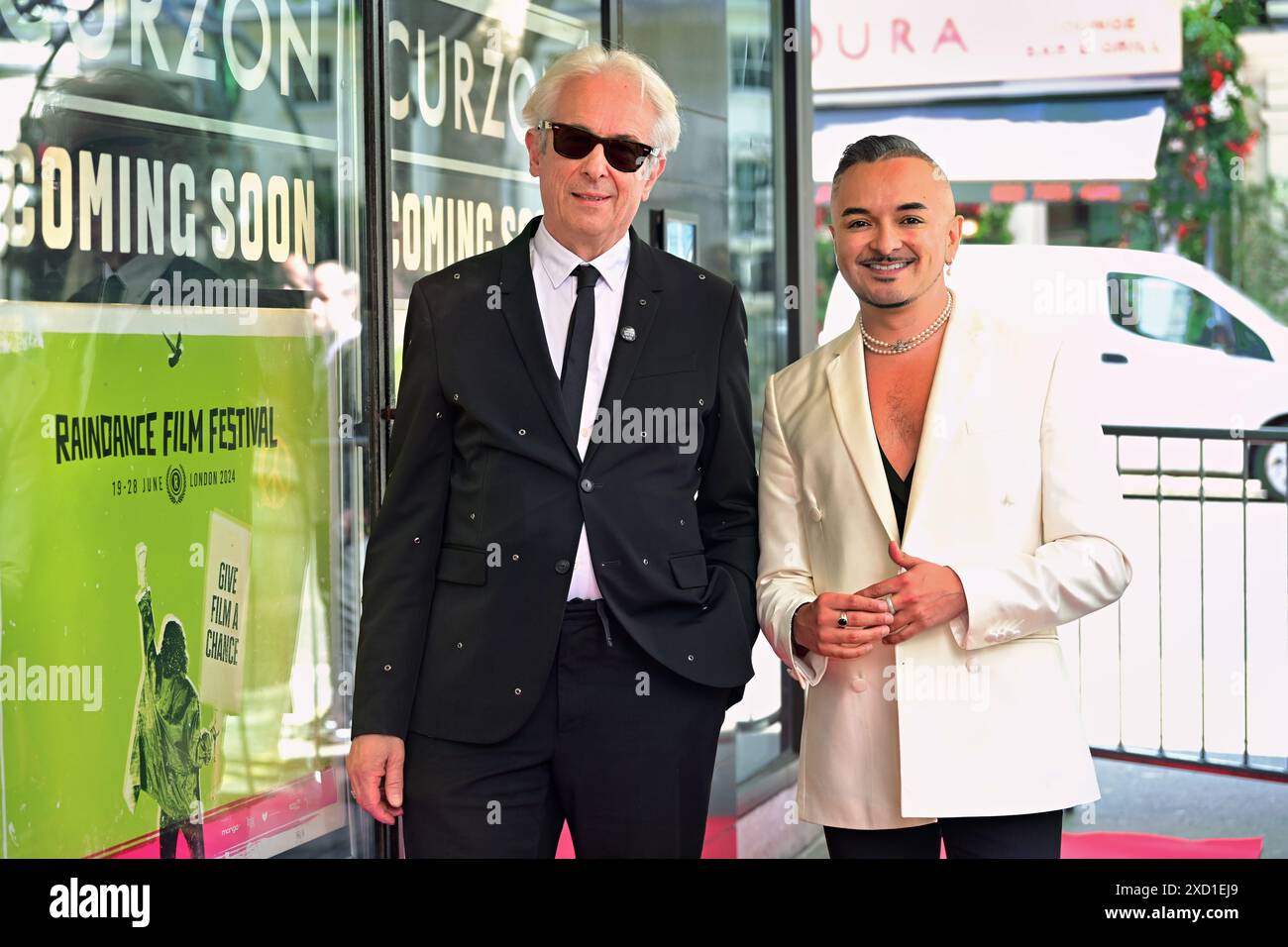 LONDRA, REGNO UNITO. 19 giugno 2024. Elliot Grove e David Martinez Flores partecipano al 32° Raindance Film Festival Opening Gala 2024 al Curzon Cinema Mayfair, Londra, Regno Unito. Credito: Vedi li/Picture Capital/Alamy Live News Foto Stock