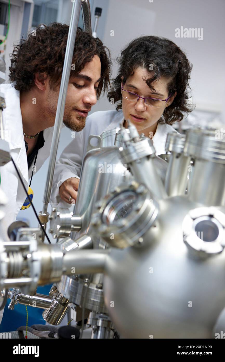 Scansione del microscopio tunneling immagini e fotografie stock ad alta ...