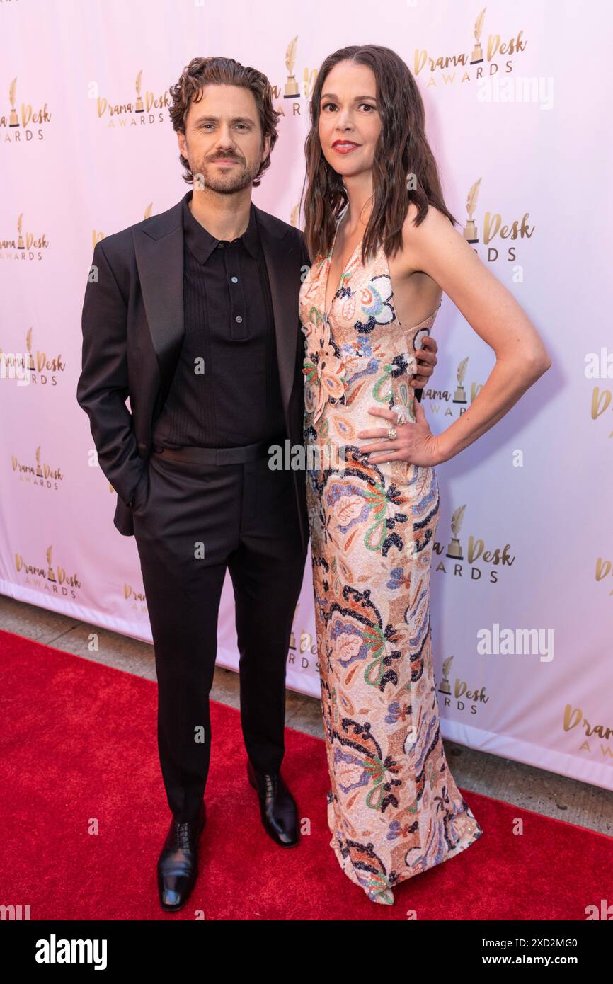 Aaron Tveit e Sutton Foster partecipano ai Drama Desk Awards 2024 al NYU Skirball Center di New York il 10 giugno 2024 Foto Stock