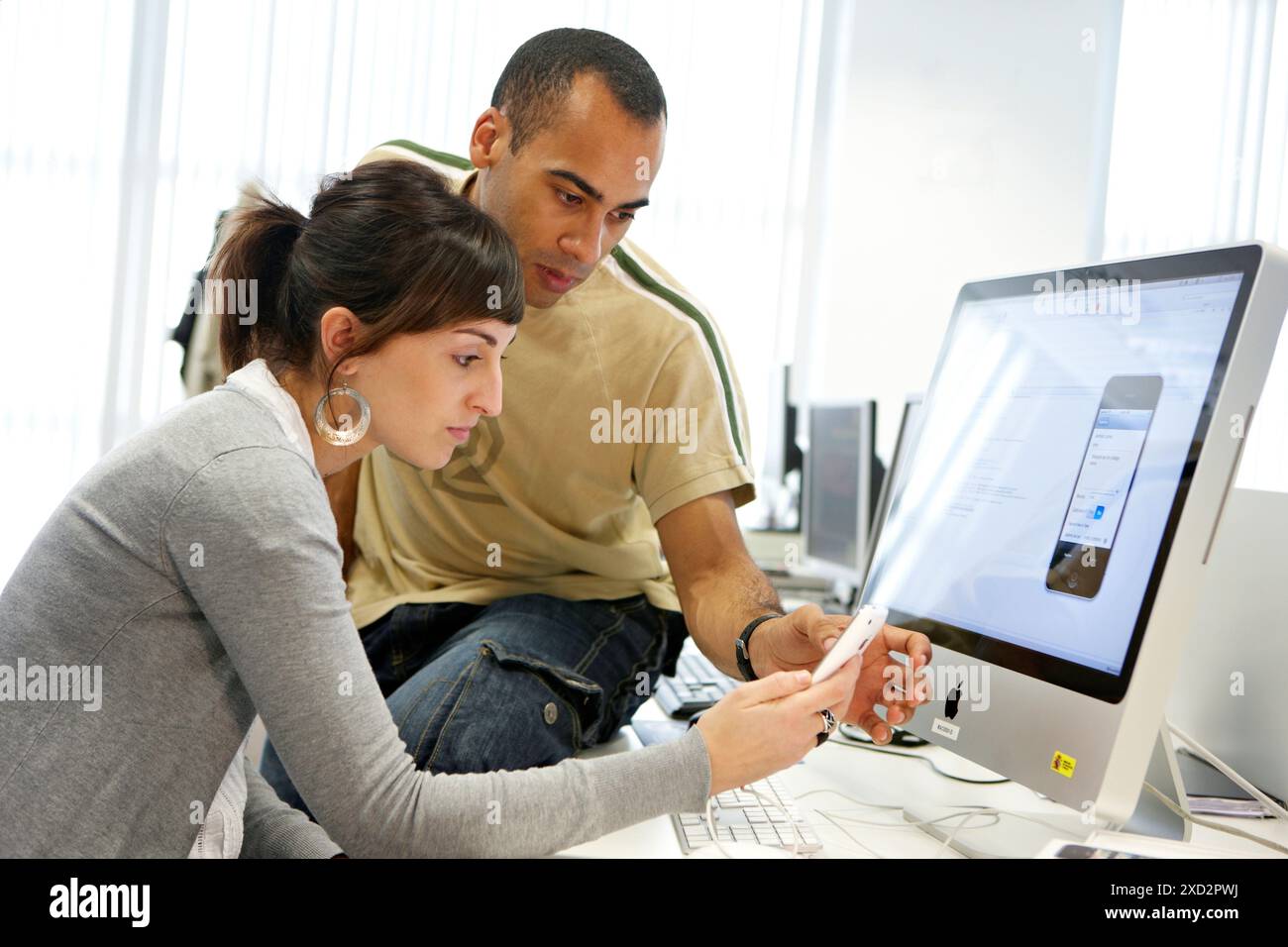 Sviluppo di applicazioni turistiche per iPhone, area turistica e patrimonio, Vicomtech-IK4 Visual Interaction and Communication Technologies Centre, Applied r Foto Stock