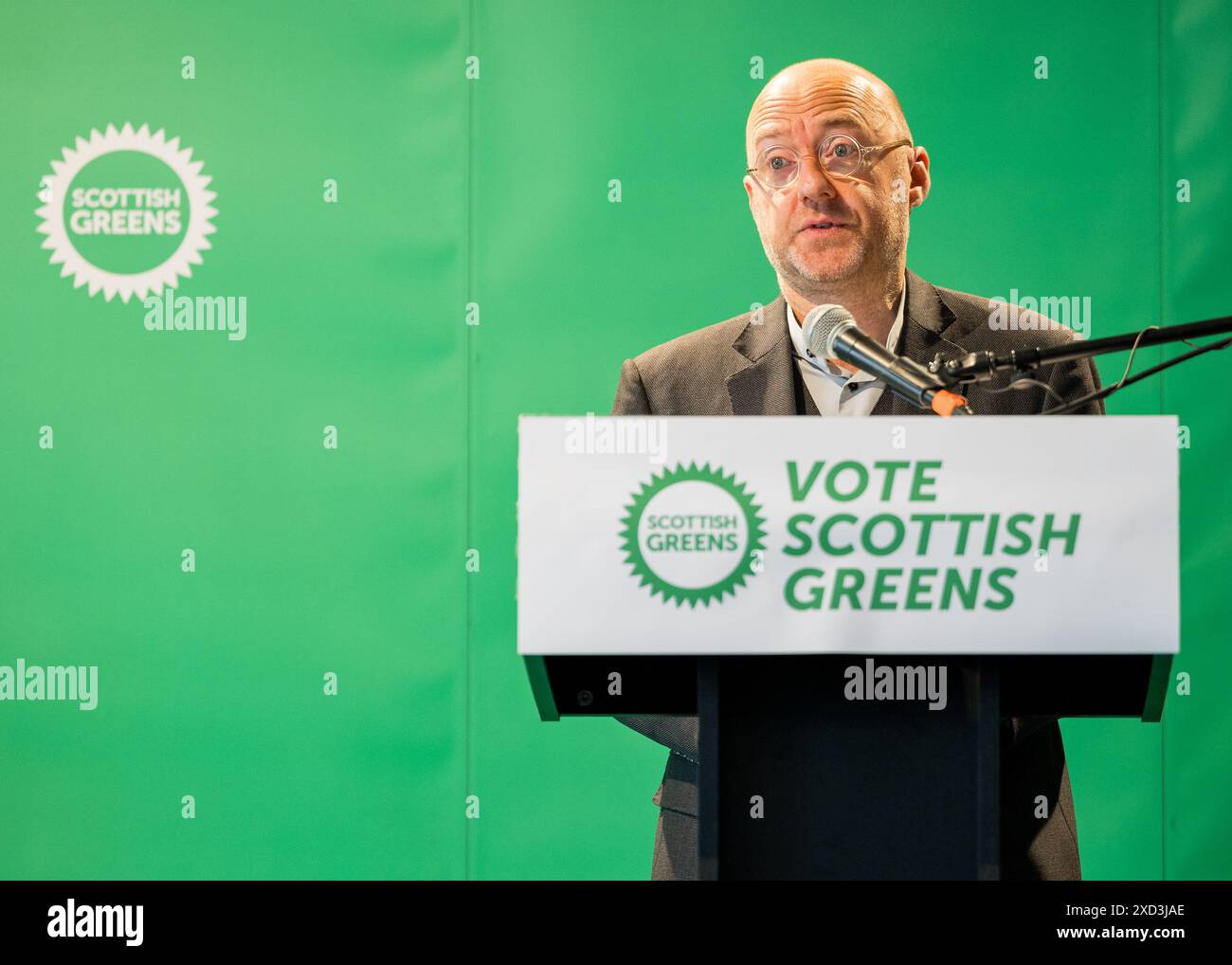 Edimburgo, Scozia. 20 giugno 2024. Patrick Harvie, co-leader e MSP, lancia il manifesto dei Verdi scozzesi Credit: Raymond Davies / Alamy Live News Foto Stock