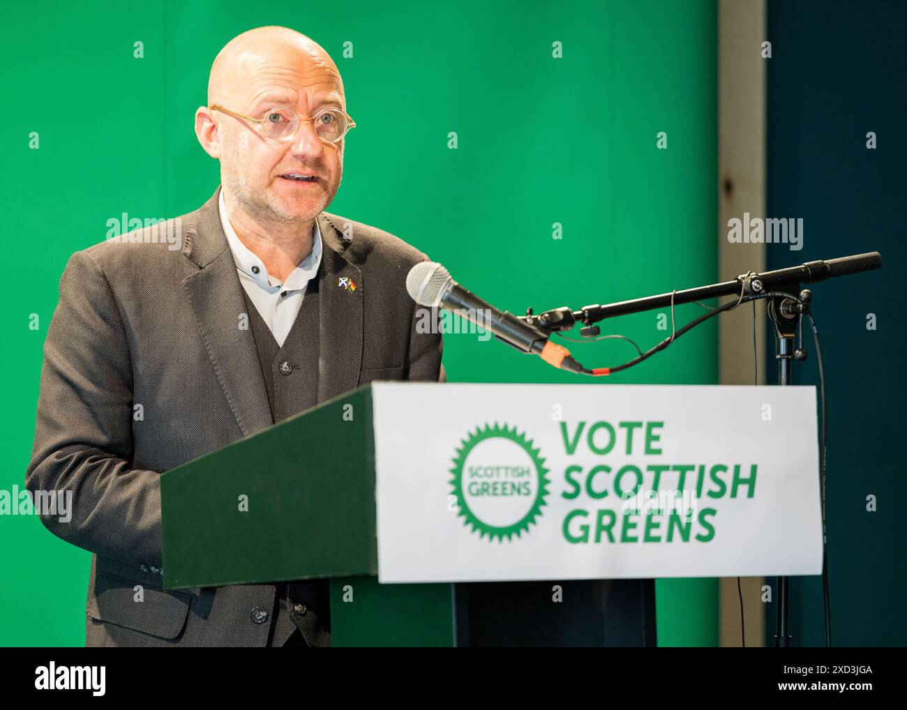 Edimburgo, Scozia. 20 giugno 2024. Patrick Harvie, co-leader e MSP, lancia il manifesto dei Verdi scozzesi Credit: Raymond Davies / Alamy Live News Foto Stock
