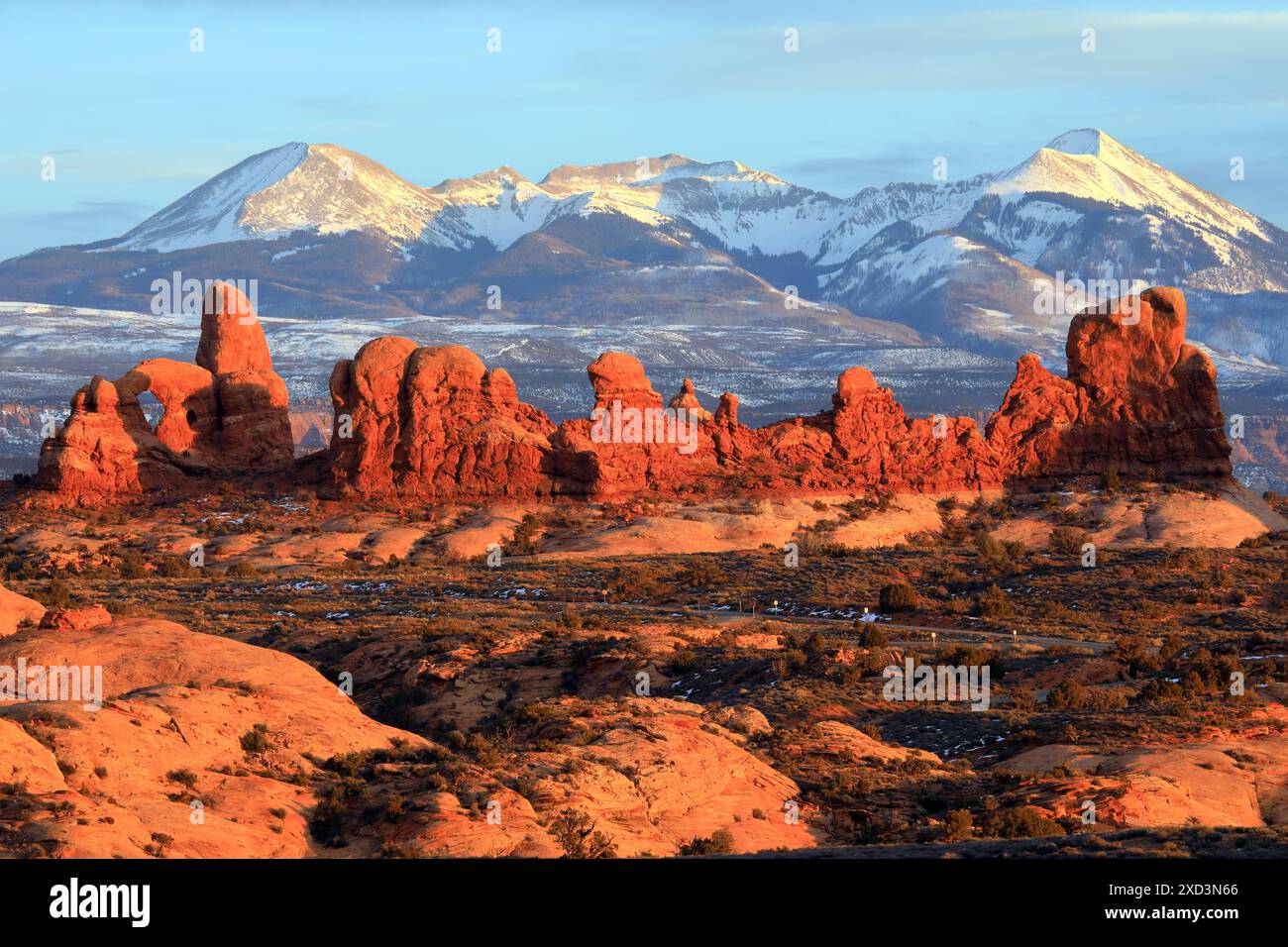 Geografia / viaggi, Stati Uniti, Utah, Moab, Turret Arch e la Sal Mountains, Ark National Park, Moab, INFORMAZIONI-DIRITTI-AGGIUNTIVI-NON-DISPONIBILI Foto Stock