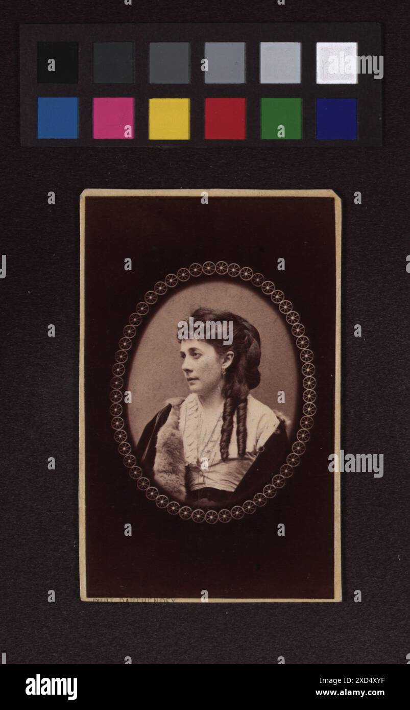 Ritratto di una donna sconosciuta fotografato da Carl Albert Dauthendey, conservato dal Museo di Vienna, intorno al 1865. Foto Stock