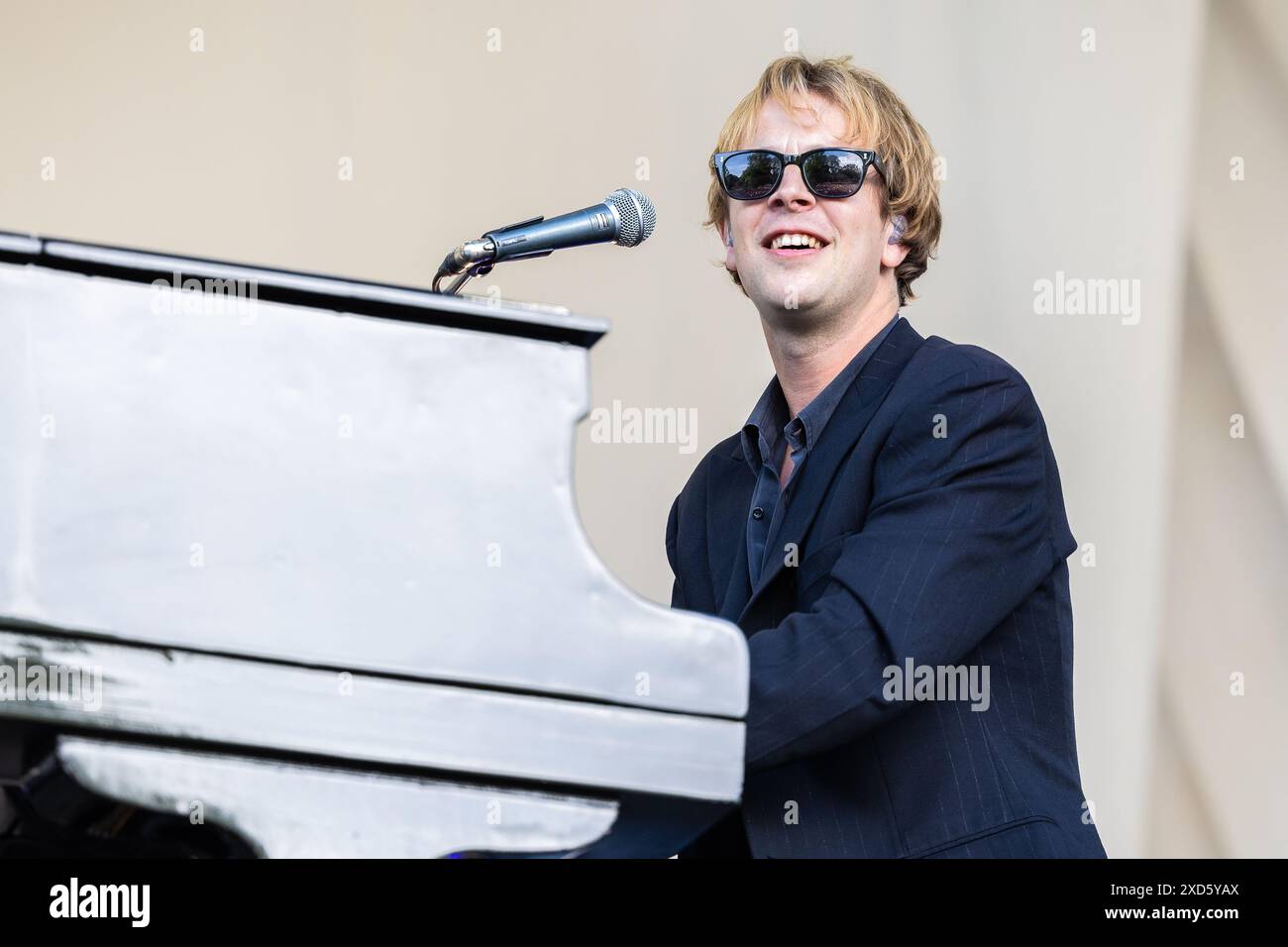 Tom Odell si esibisce a Oslo nel giugno 2024 Foto Stock