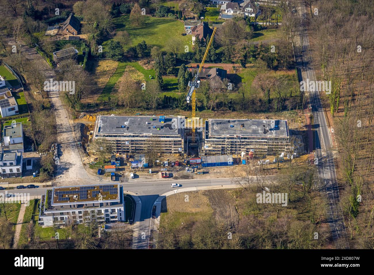 Vista aerea, cantiere di Am Buerschen Waldbogen con gru da costruzione e nuovi edifici residenziali multifamiliari all'angolo di Westerholter Foto Stock
