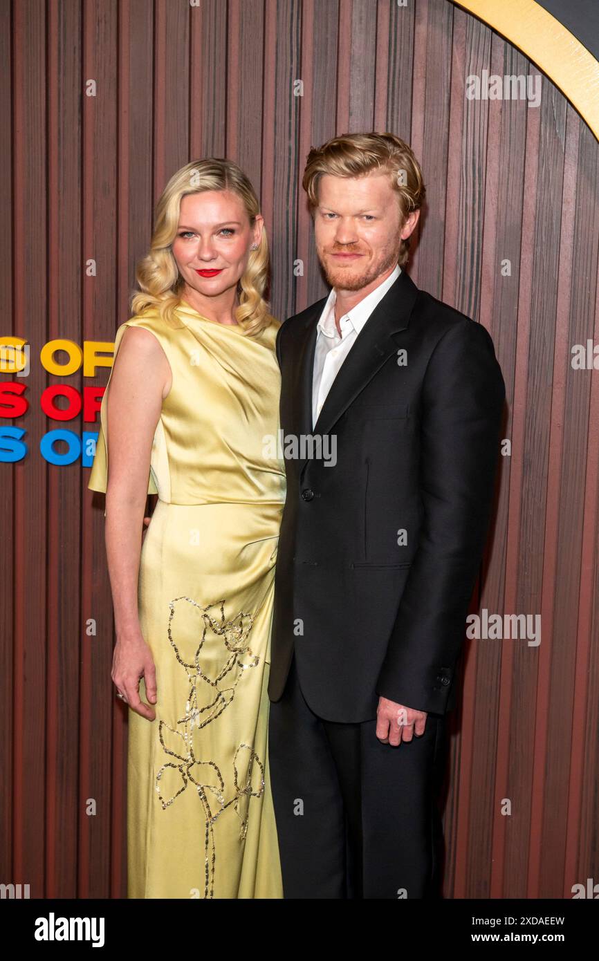 New York, Stati Uniti. 20 giugno 2024. Kirsten Dunst e Jesse Plemons parteciperanno alla prima di New York 'Types of Kindness' al Museum of Modern Art di New York, New York, USA, il 20 giugno 2024. (Foto di Thenews2/NurPhoto) crediti: NurPhoto SRL/Alamy Live News Foto Stock