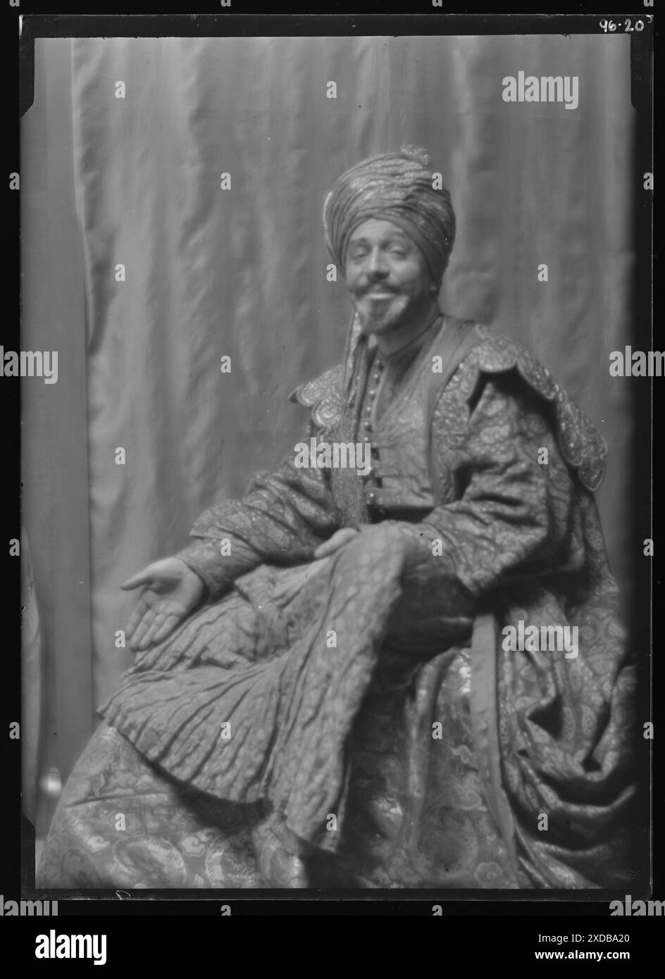 Skinner, Otis, in "Kismet". Collezione fotografica Genthe. Foto Stock
