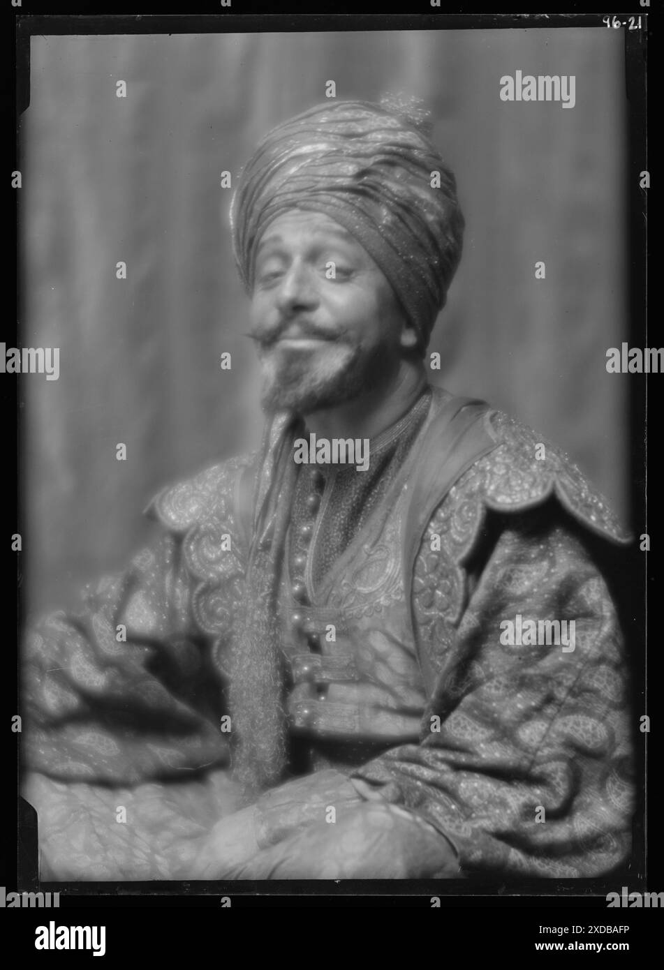 Skinner, Otis, in "Kismet". Collezione fotografica Genthe. Foto Stock