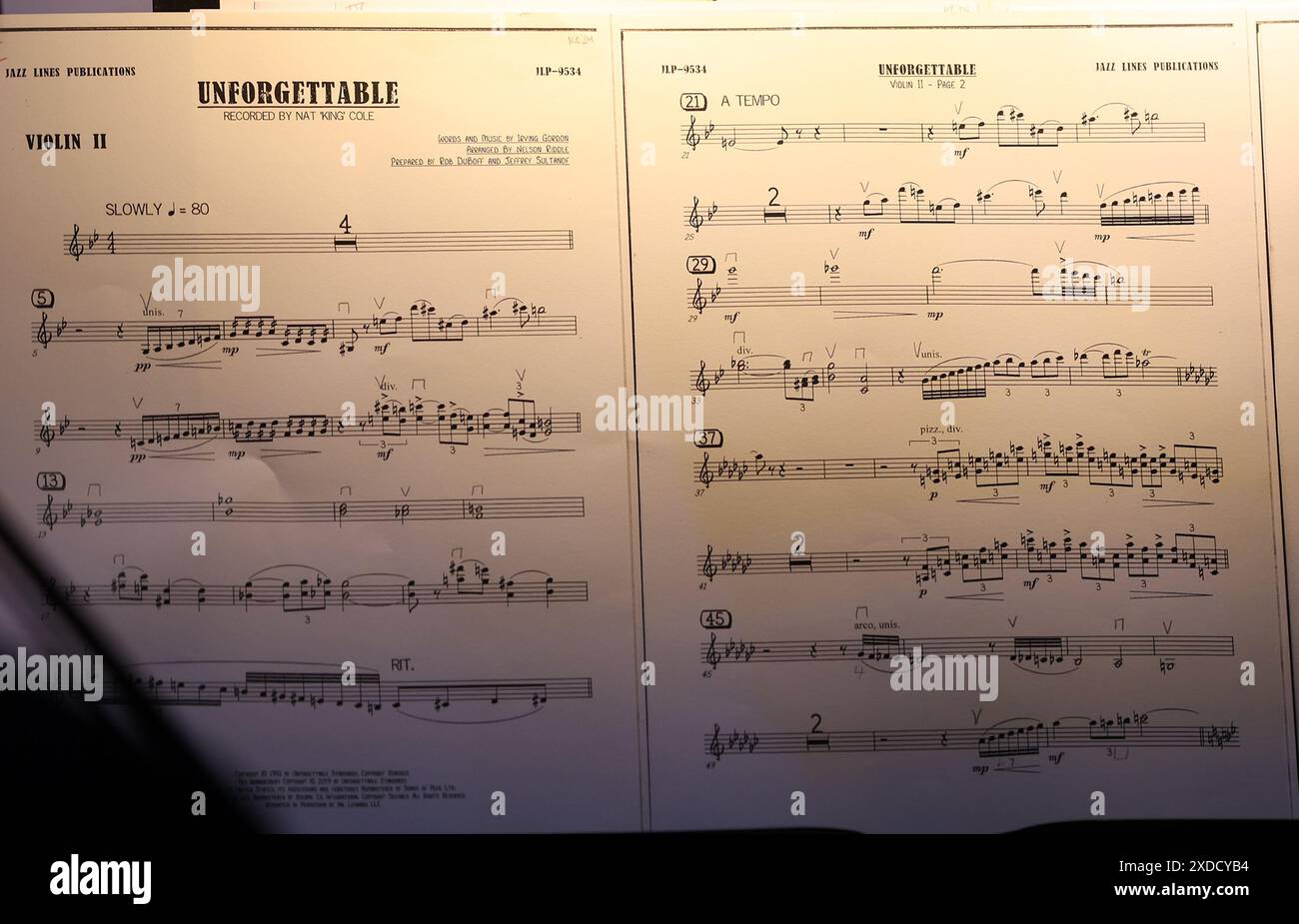 New Orleans, Stati Uniti. 19 giugno 2024. La versione spartita di "Unforgettable" del compianto Nat King Cole è in mostra durante la Music of A Movement - A Symphonic Anthology al Mahalia Jackson Theater di New Orleans, Louisiana, mercoledì 19 giugno 2024. (Peter G. Forest/Forest Photography, LLC) credito: SIPA USA/Alamy Live News Foto Stock