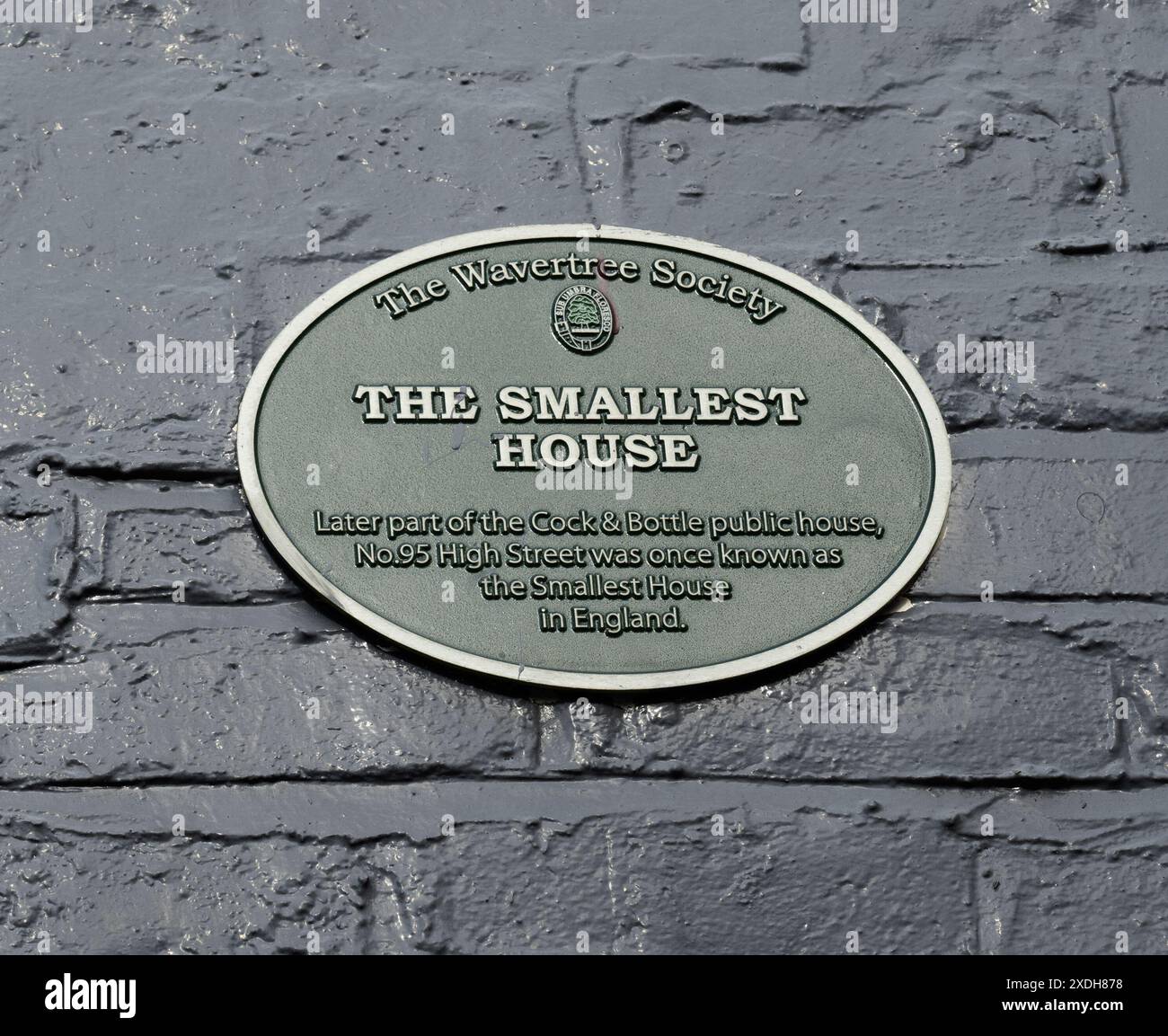 Targa Heritage nella più piccola casa d'Inghilterra - 95 High Street, Wavertree, Liverpool, Inghilterra, Regno Unito - The Wavertree Society Foto Stock