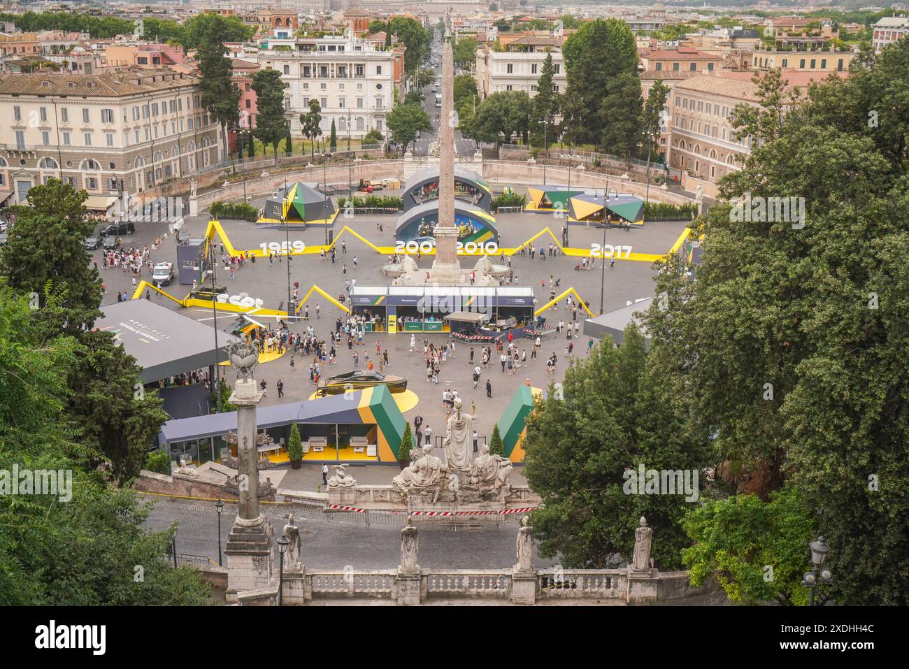 Roma, Italia. 23 giugno 2024. Celebrazioni a Roma in occasione del 250° anniversario della fondazione della Guardia di Finanza. La Guardia di Finanza è un ente italiano che risale al 1774, quando fu istituita la Legione truppe leggere sotto il re di Sardegna, Vittorio Amedeo III. E' oggi una responsabilità per la lotta alla criminalità finanziaria e al contrabbando e alle indagini sul traffico illegale di stupefacenti . Crediti: Amer Ghazzal/Alamy Live News Foto Stock