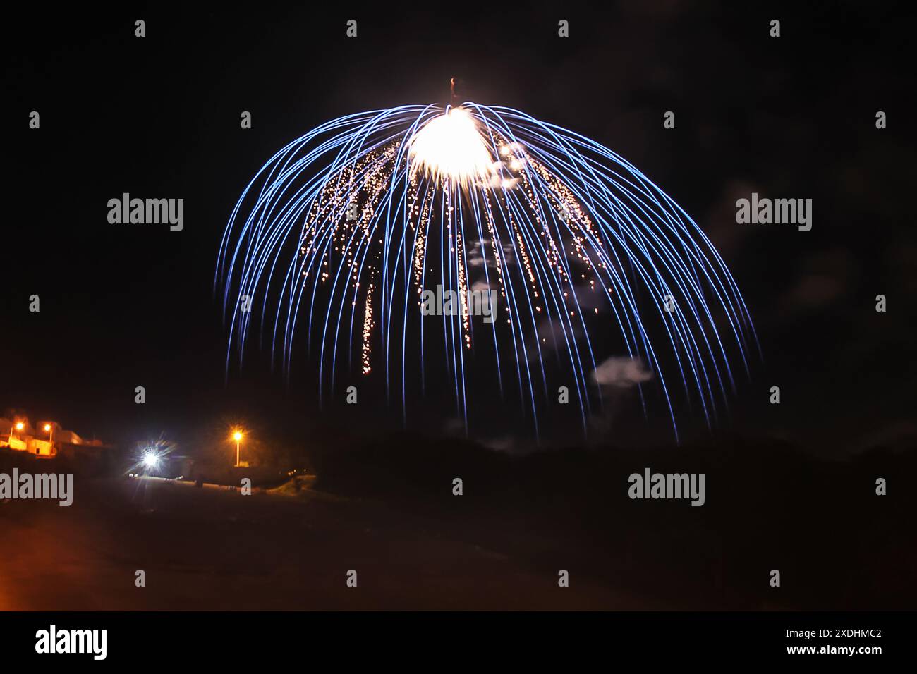 Fuochi d'artificio nella notte Foto Stock