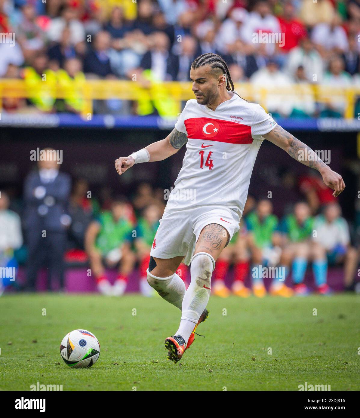 Dortmund, Germania. 22 giugno 2024. Abdulkerim Bardakci (TUR) Turchia - Portogallo Türkei - Portogallo 22.06.2024 Copyright (nur für journalistische Zweck Foto Stock