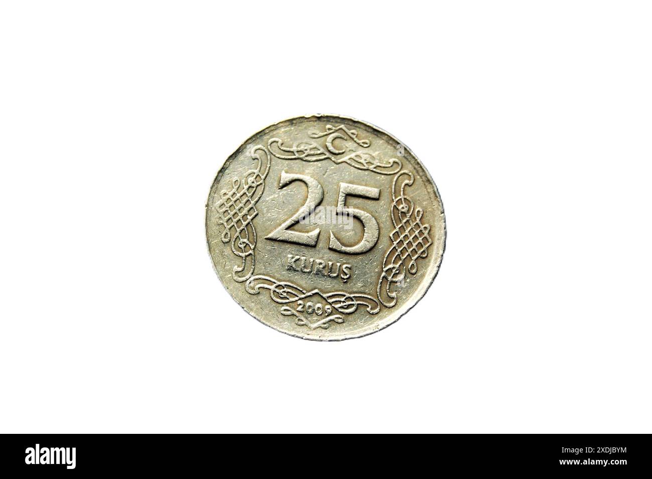 La Turchia è una moneta da venticinque kurus su sfondo bianco isolato. 25 kurus 2009 Foto Stock