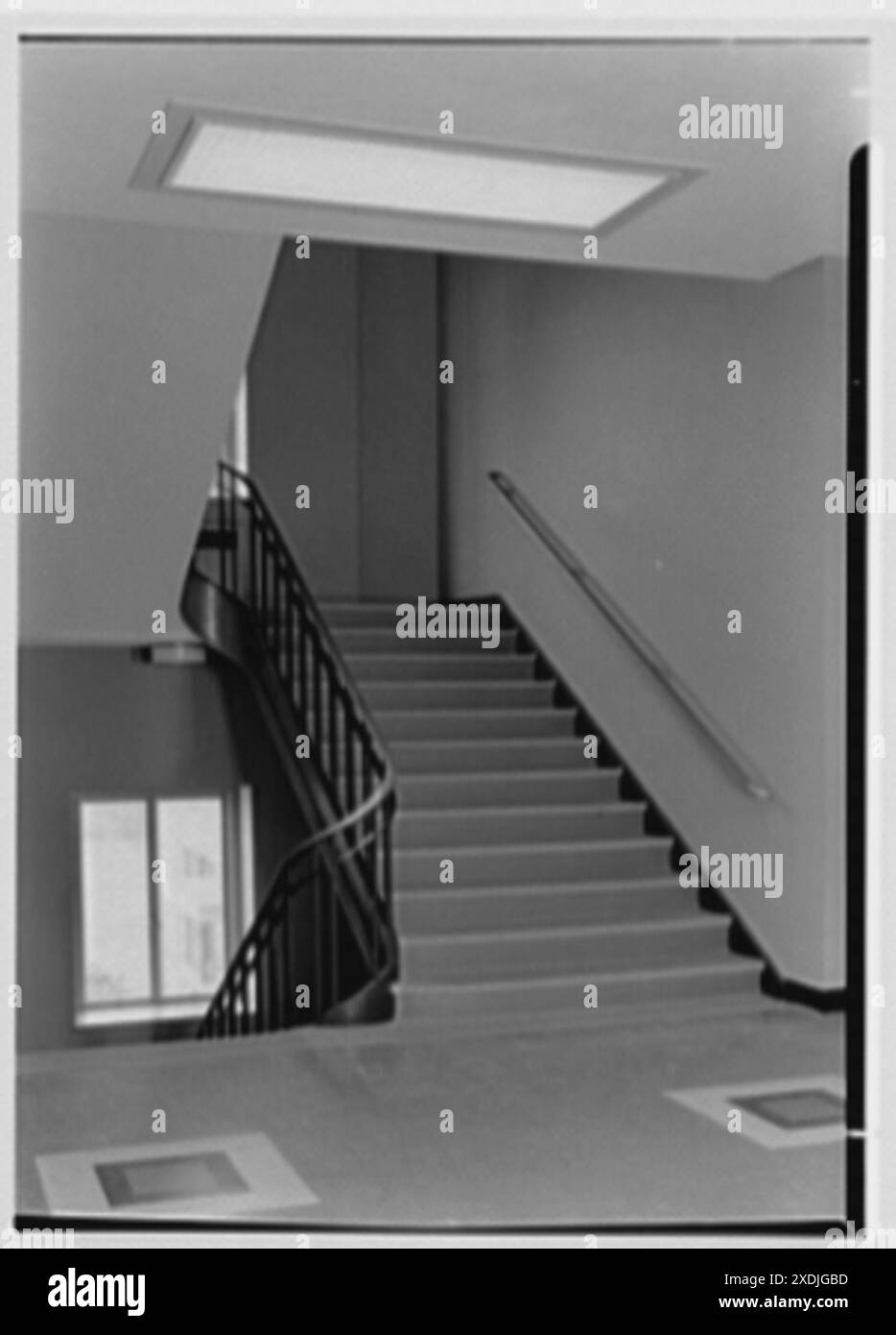 Goucher College, Towson, Maryland. Scala, corridoio. Collezione Gottscho-Schleisner Foto Stock