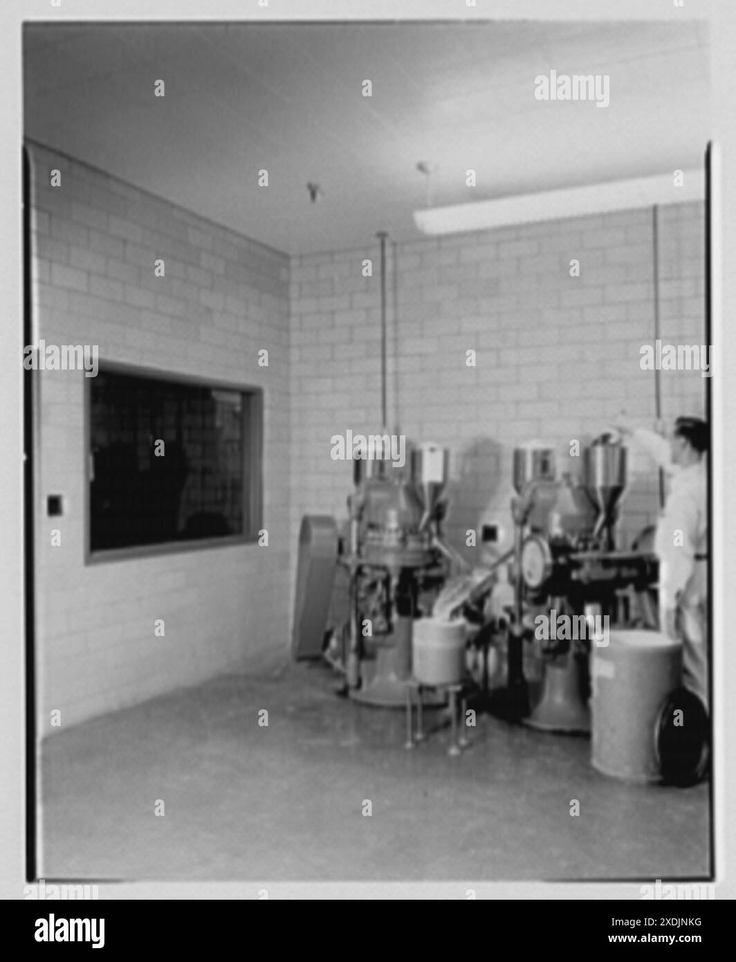 Ciba (produzione farmaceutica), Summit, New Jersey. Tablet. Collezione Gottscho-Schleisner Foto Stock