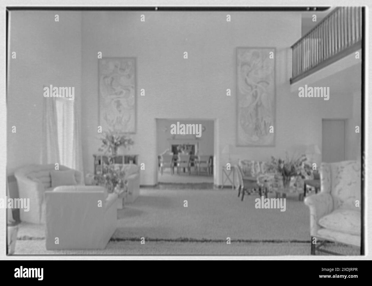 T. Wallace Orr, residenza a Perot's Island, Southampton, Bermuda. Soggiorno, sala da pranzo. Collezione Gottscho-Schleisner Foto Stock