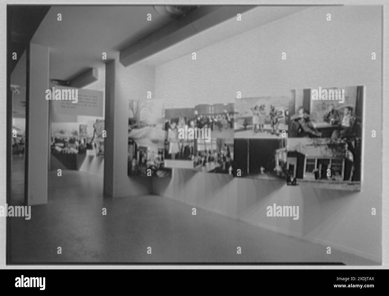 Museum of Modern Art, 11 W. 53rd St., New York City. Road to Victory V. Gottscho-Schleisner Collection Foto Stock