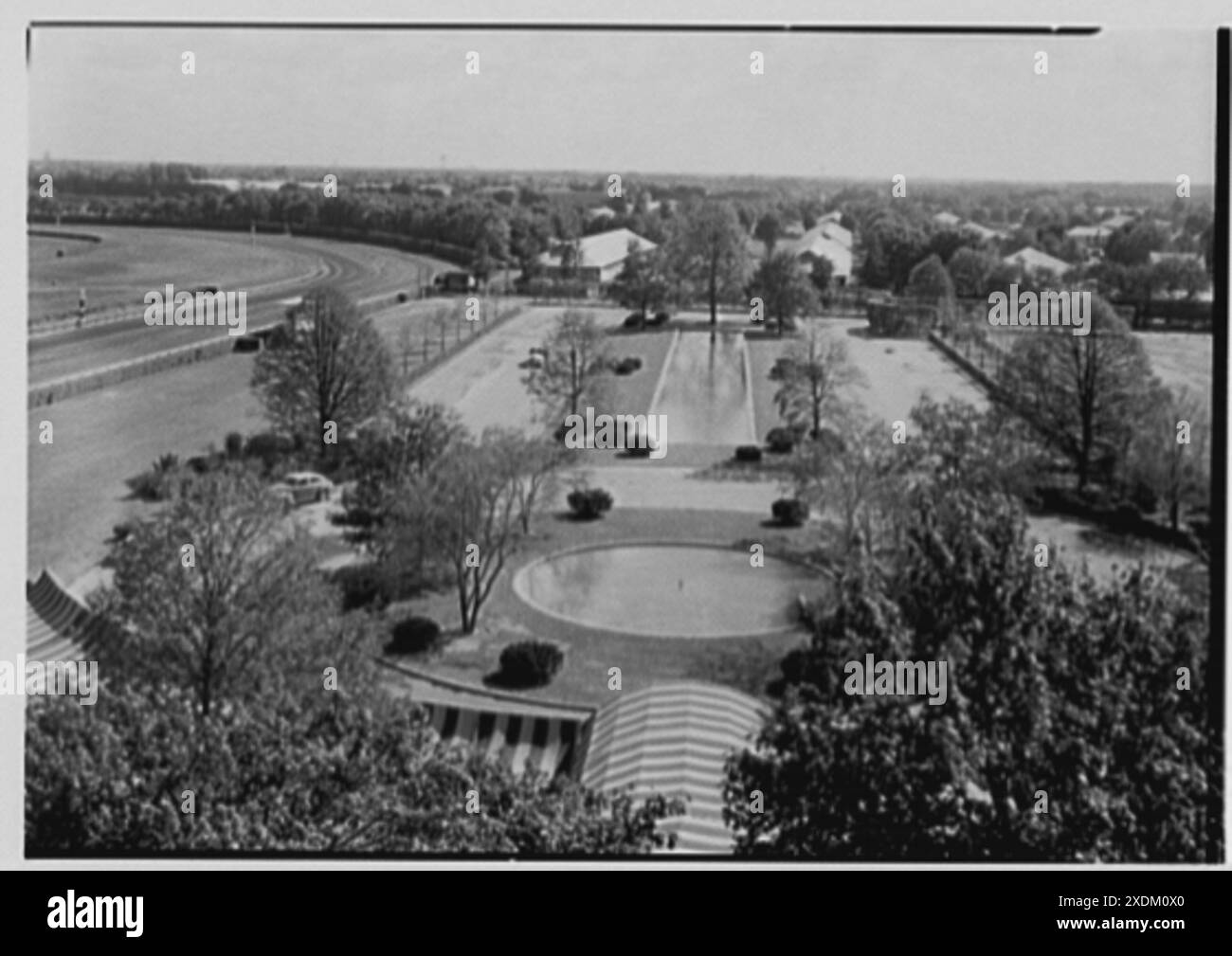 Belmont Racetrack, Queens, Long Island, New York. Scopri la collezione vi. Gottscho-Schleisner Foto Stock