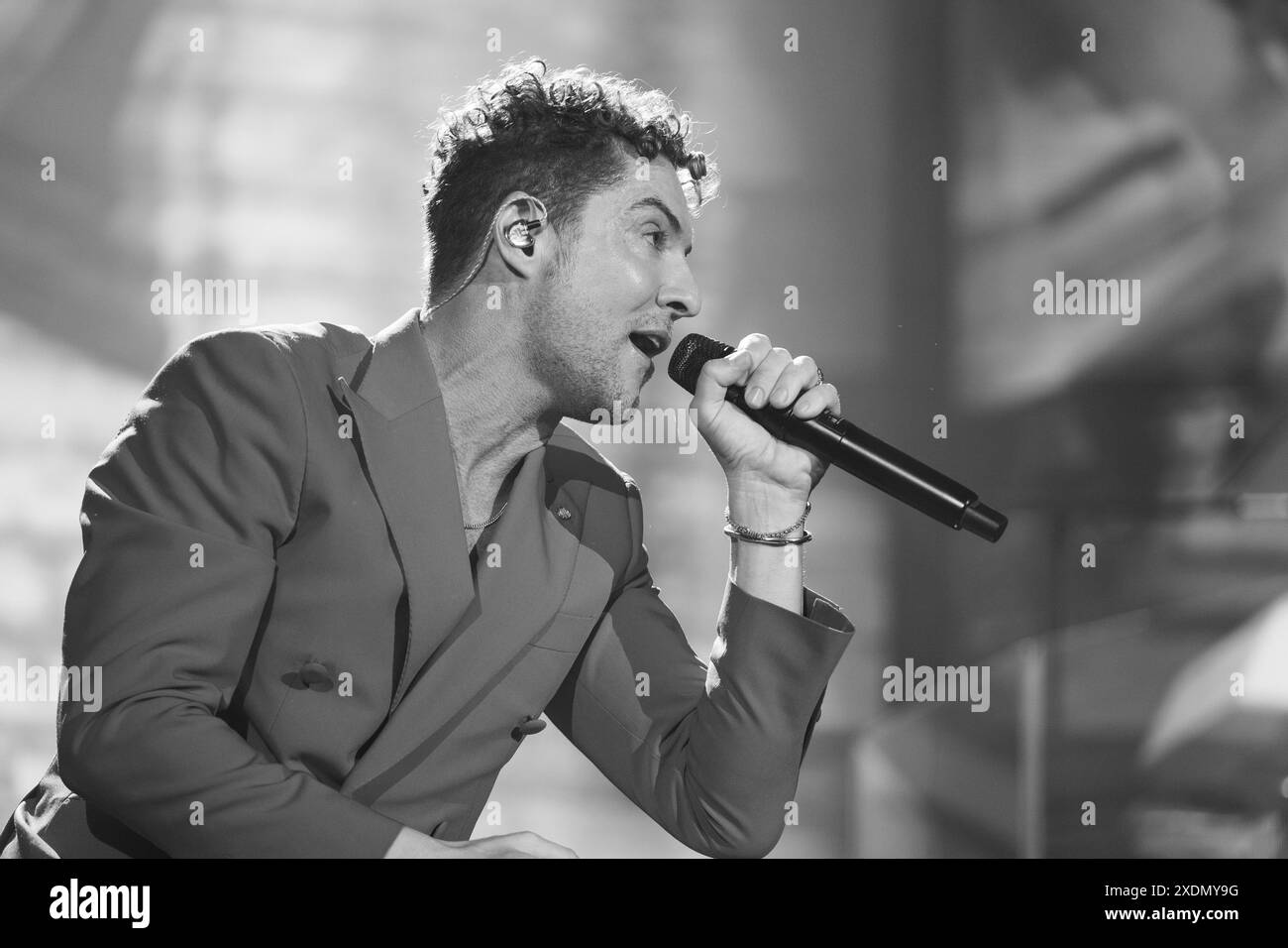 Il cantante David Bisbal si esibisce durante il concerto del Tour volare 2024 al Wizcenter di Madrid, 23 giugno 2024, Spagna Foto Stock