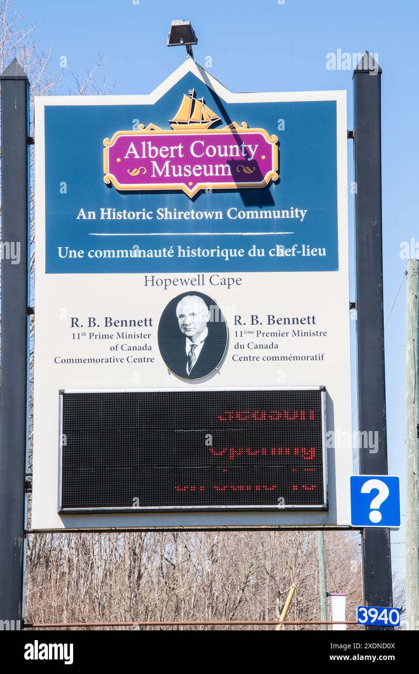 Cartello con l'Albert County Museum a Hopewell Cape, New Brunswick, Canada Foto Stock