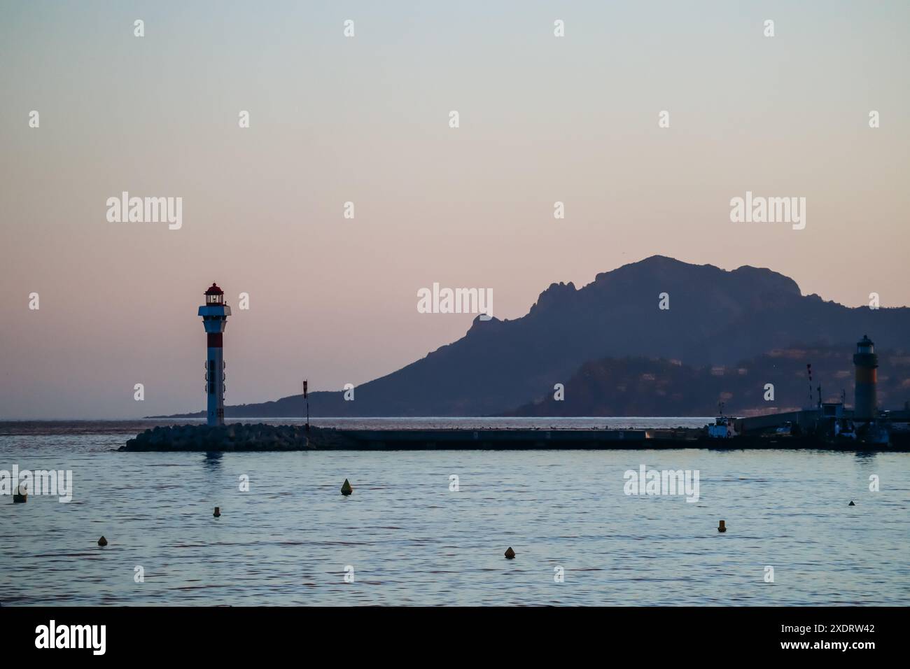 Vista mare sulla Costa Azzurra, Francia meridionale Foto Stock