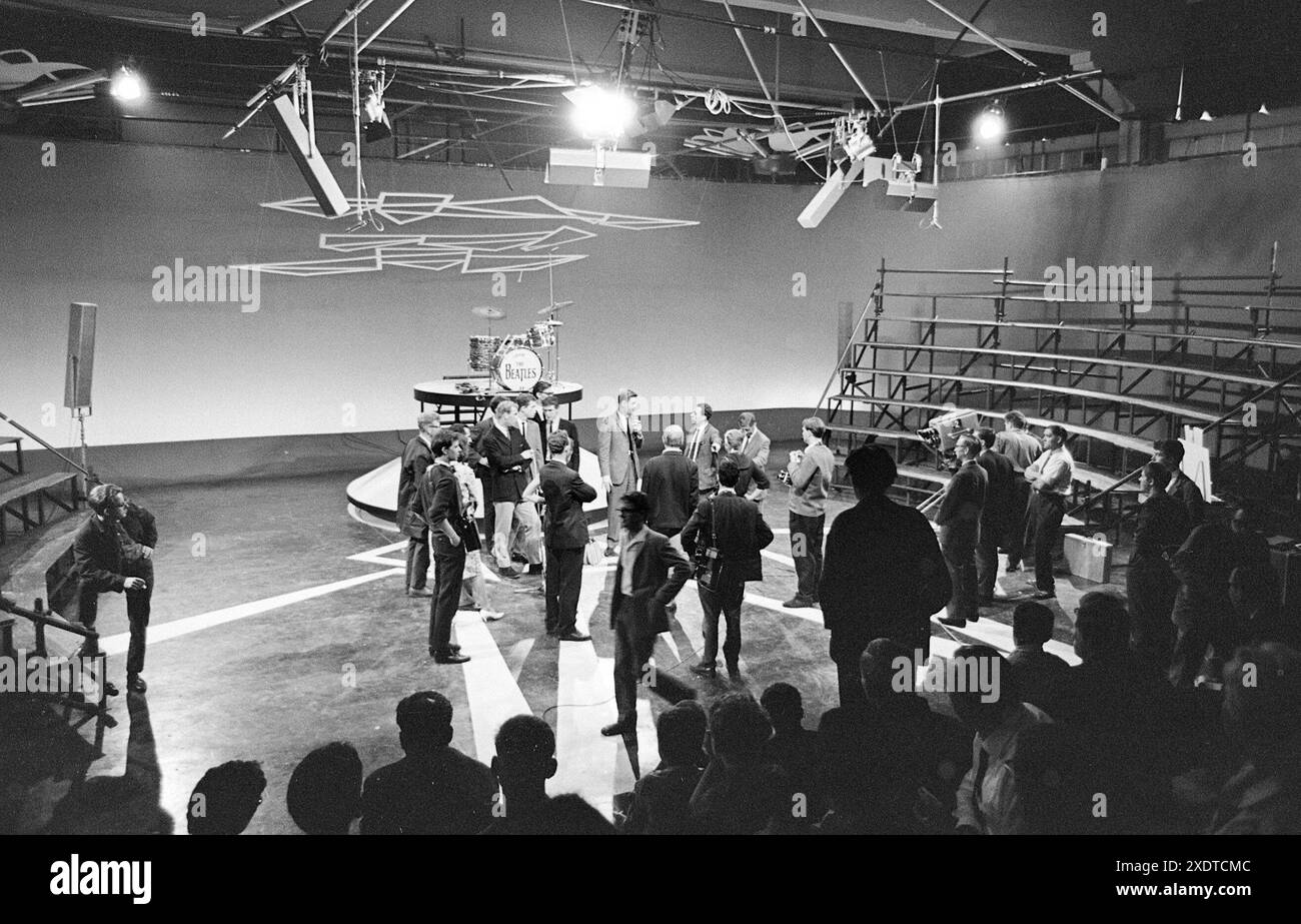 Uno studio televisivo a Treslong, Paesi Bassi, Olanda. Giugno 1964 - i Beatles si sarebbero esibiti più tardi. Foto Stock