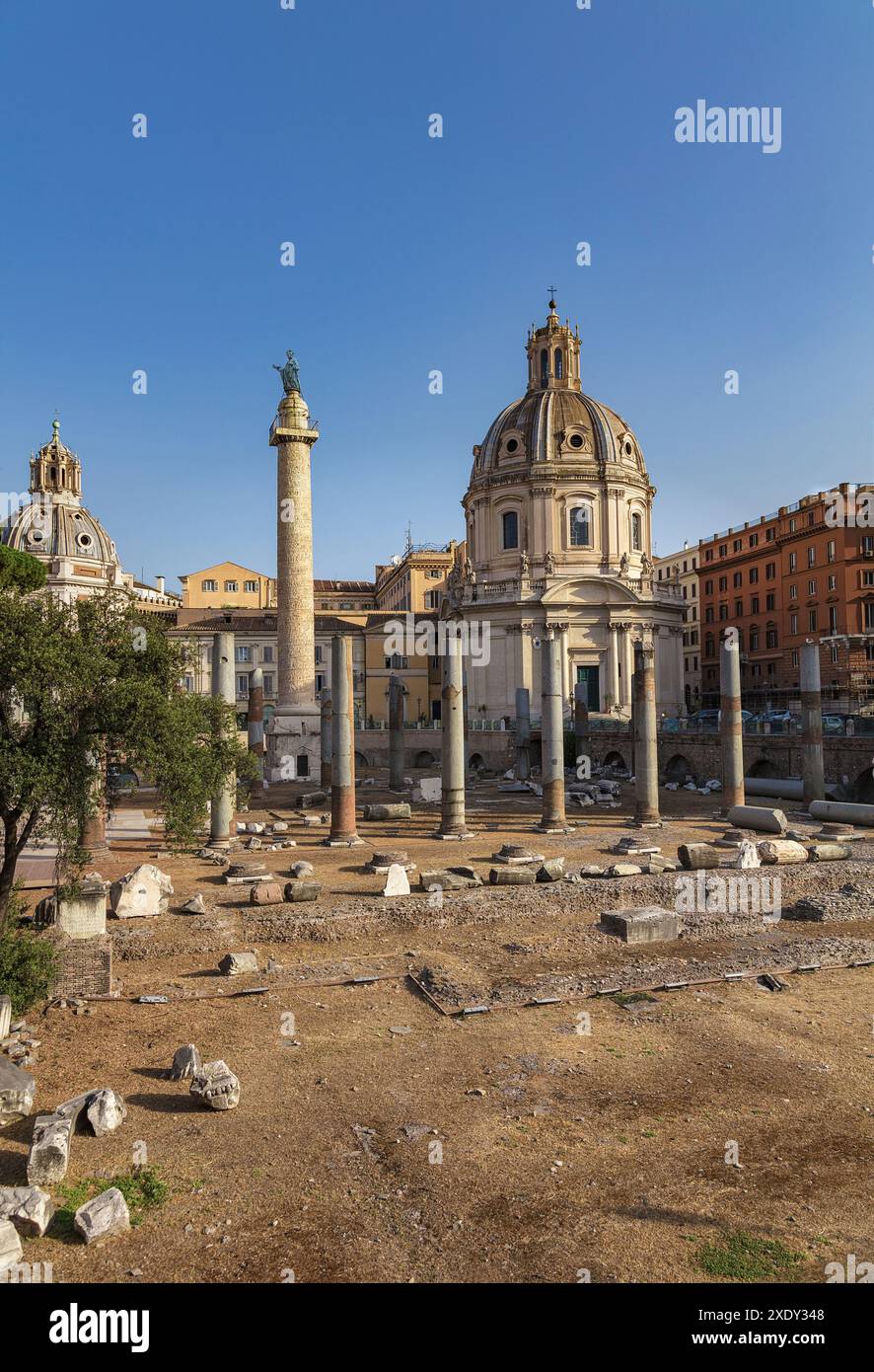 Basilica Ulpia a Roma Foto Stock