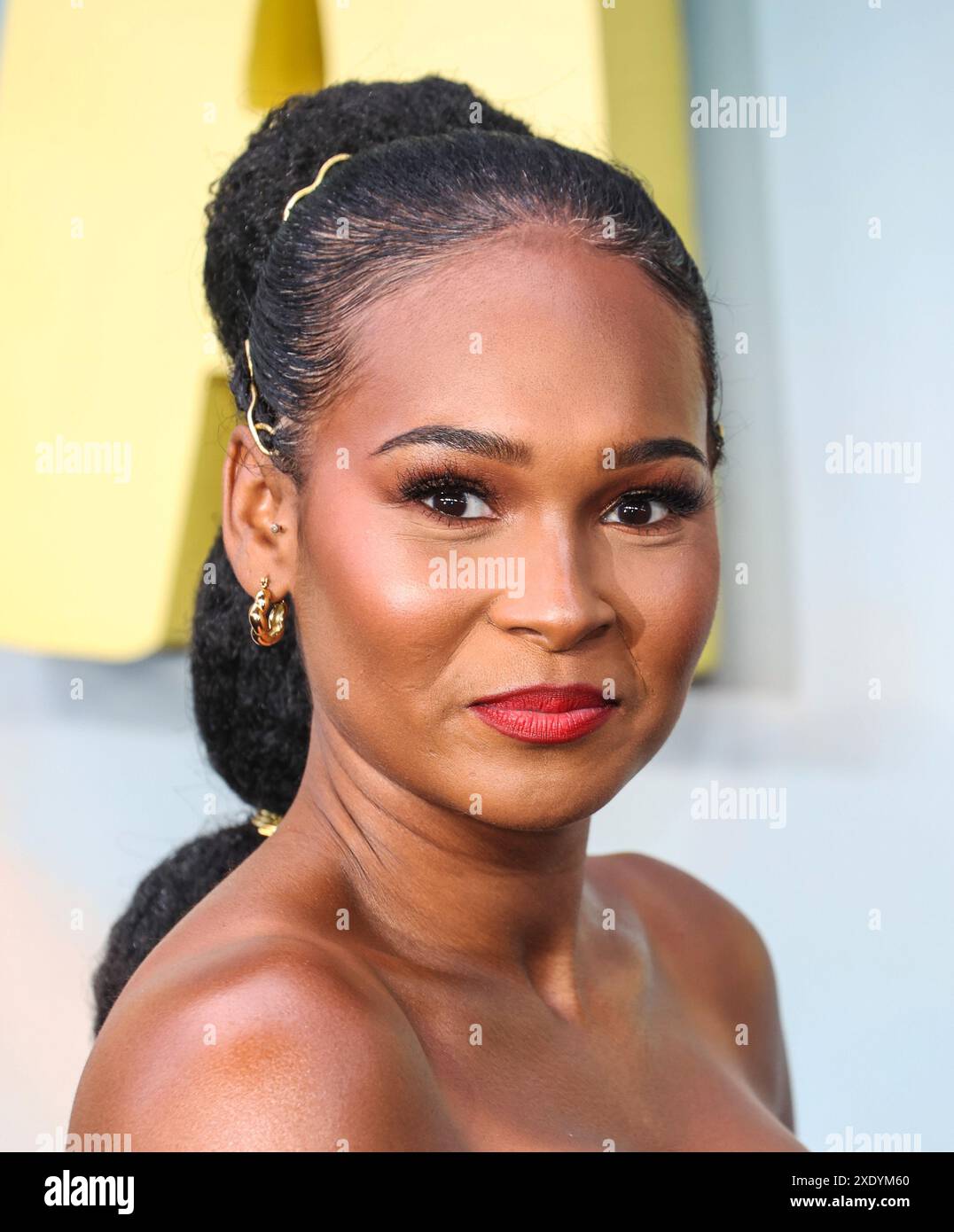 Nadine Mills partecipa alla prima inglese di Supacell all'Odeon Luxe West End di Londra. Foto Stock