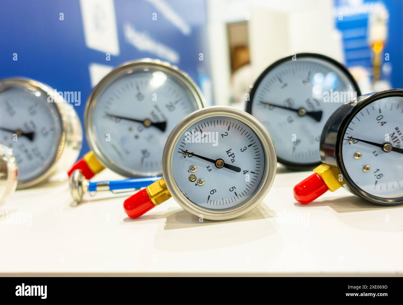 Misuratore di pressione per la misurazione della pressione del gas in eccesso Foto Stock