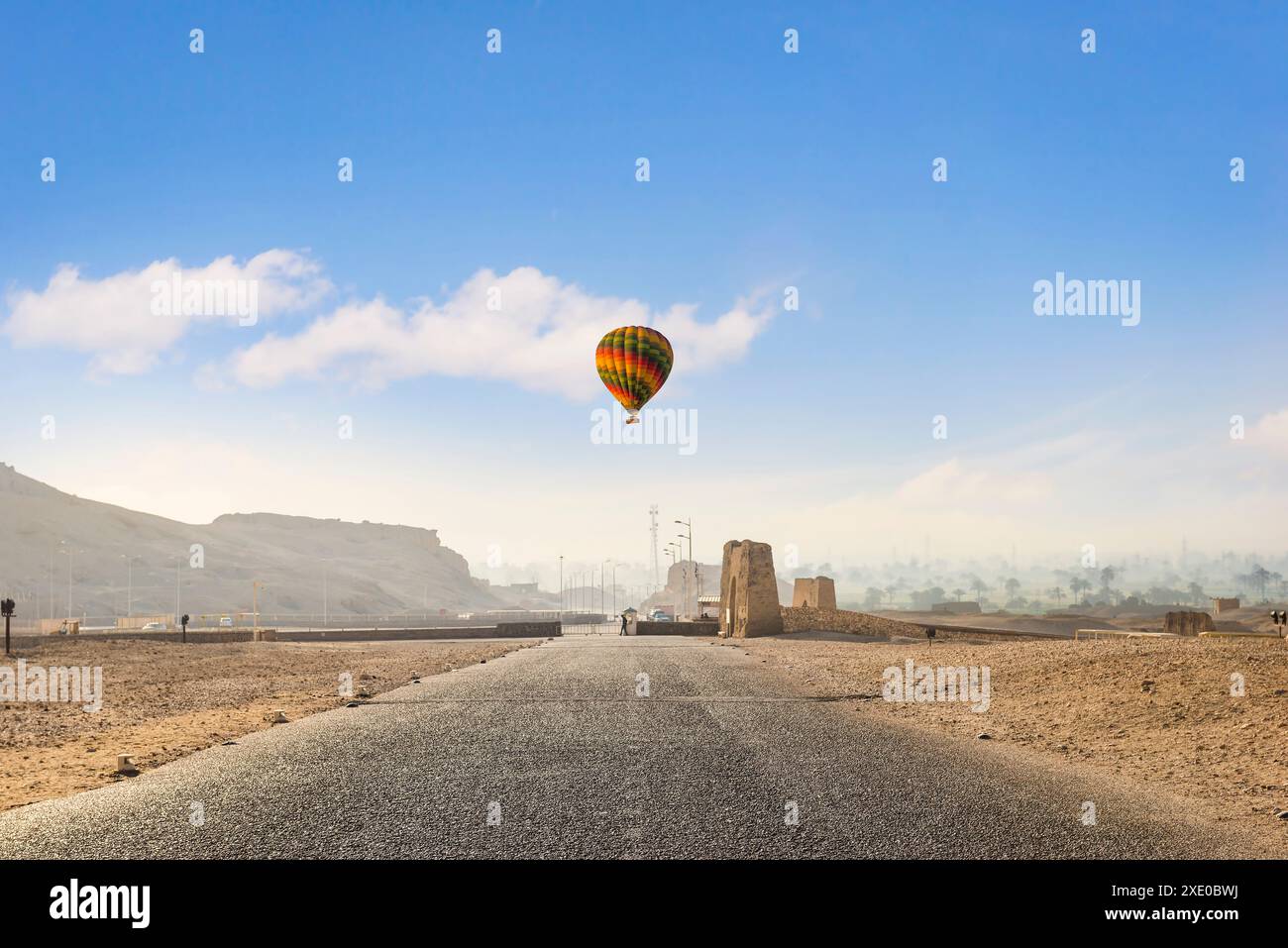 Strada nel deserto Foto Stock