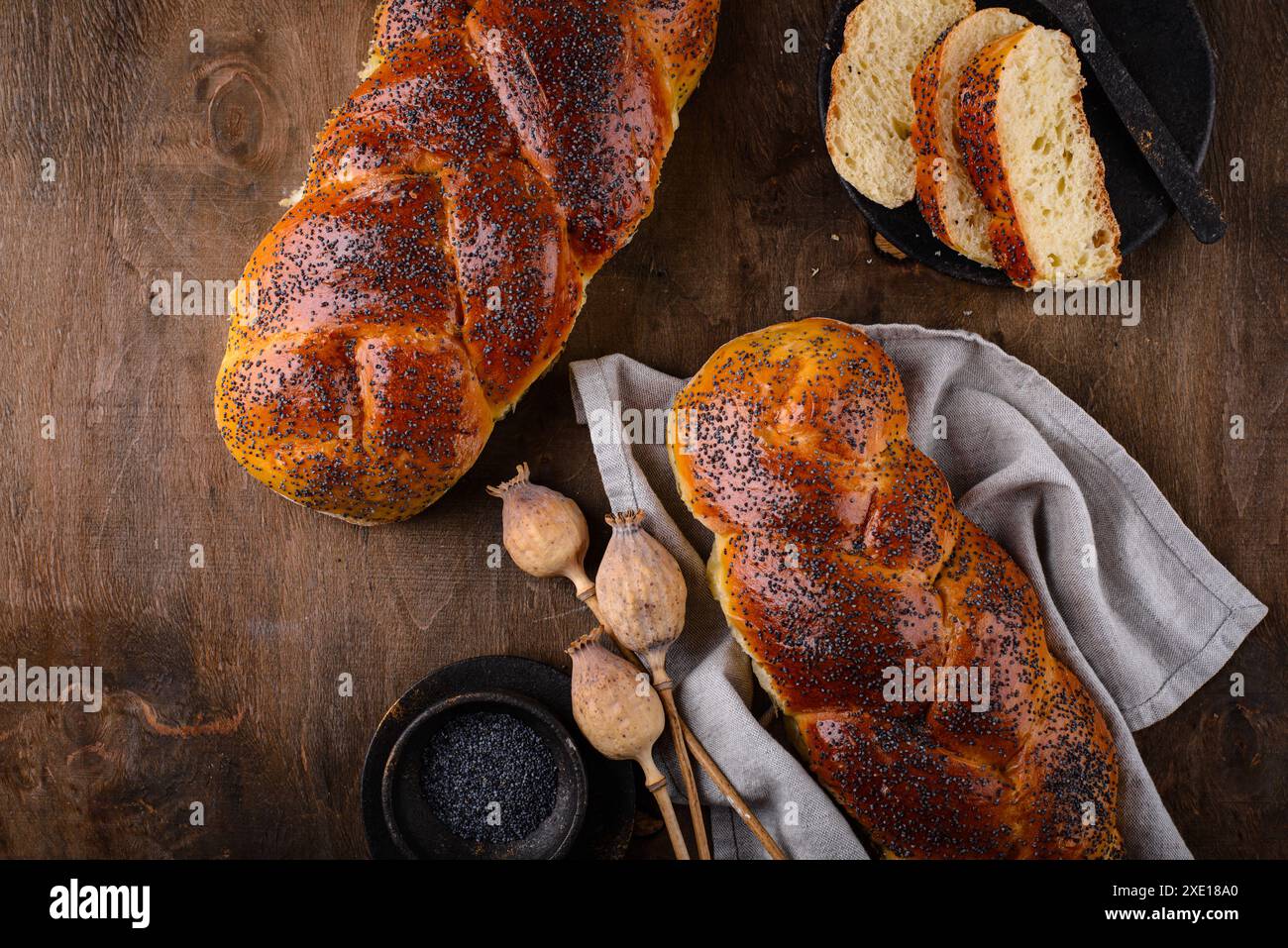 Pane tradizionale ebraico di sabato Challah Foto Stock