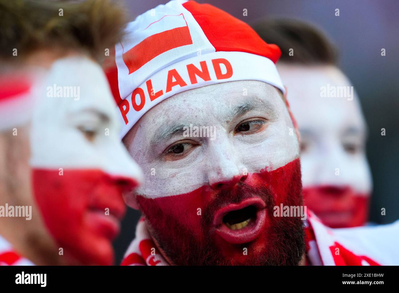 Dortmund, Germania. 25 giugno 2024. Tifosi polacchi alla partita di calcio Euro 2024 tra Francia e Polonia al Signal Iduna Park di Dortmund, Germania - martedì 25 giugno 2024. Sport - calcio . (Foto di Fabio Ferrari/LaPresse) credito: LaPresse/Alamy Live News Foto Stock