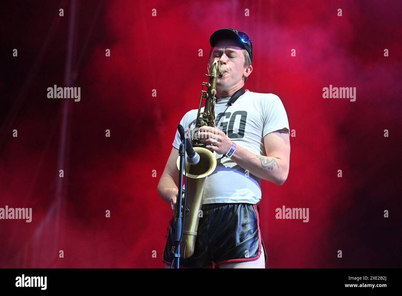 Zagabria, Croazia, 240624. La band punk svedese Viagra Boys si esibisce al primo giorno del festival INMusic al lago Jarun. Foto: Vanesa Pandzic / CROPIX Zagabria Croazia Copyright: XxVanesaxPandzicx/xCROPIXx viagra boys24-240624 Foto Stock