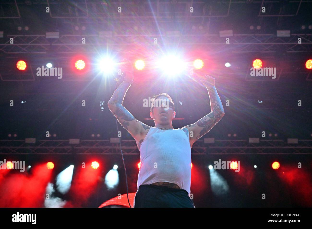 Zagabria, Croazia, 240624. La band punk svedese Viagra Boys si esibisce al primo giorno del festival INMusic al lago Jarun. Foto: Vanesa Pandzic / CROPIX Zagabria Croazia Copyright: XxVanesaxPandzicx/xCROPIXx viagra boys10-240624 Foto Stock