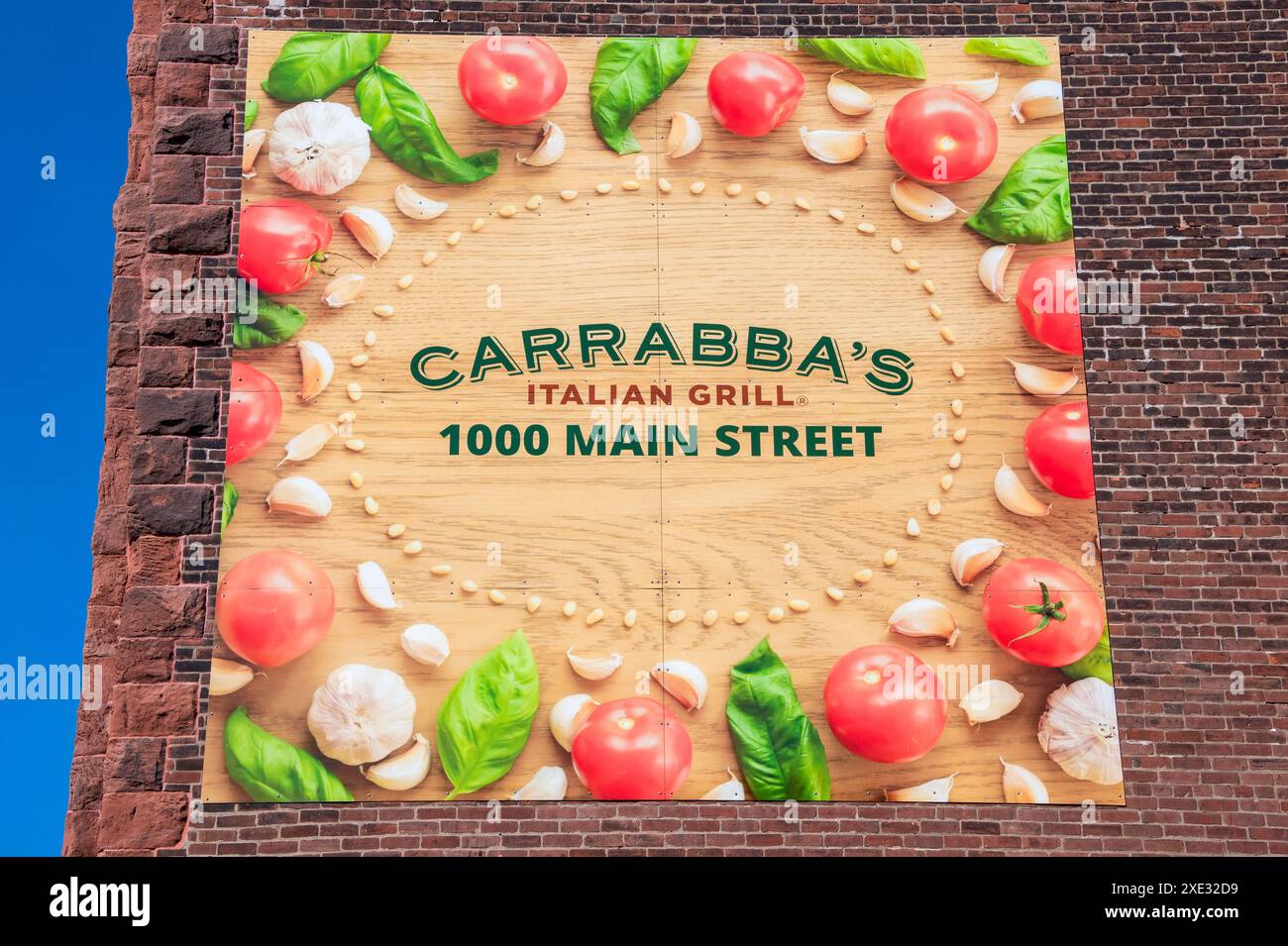 Carrabba's Italian Grill cartello su Main Street nel centro di Moncton, New Brunswick, Canada Foto Stock