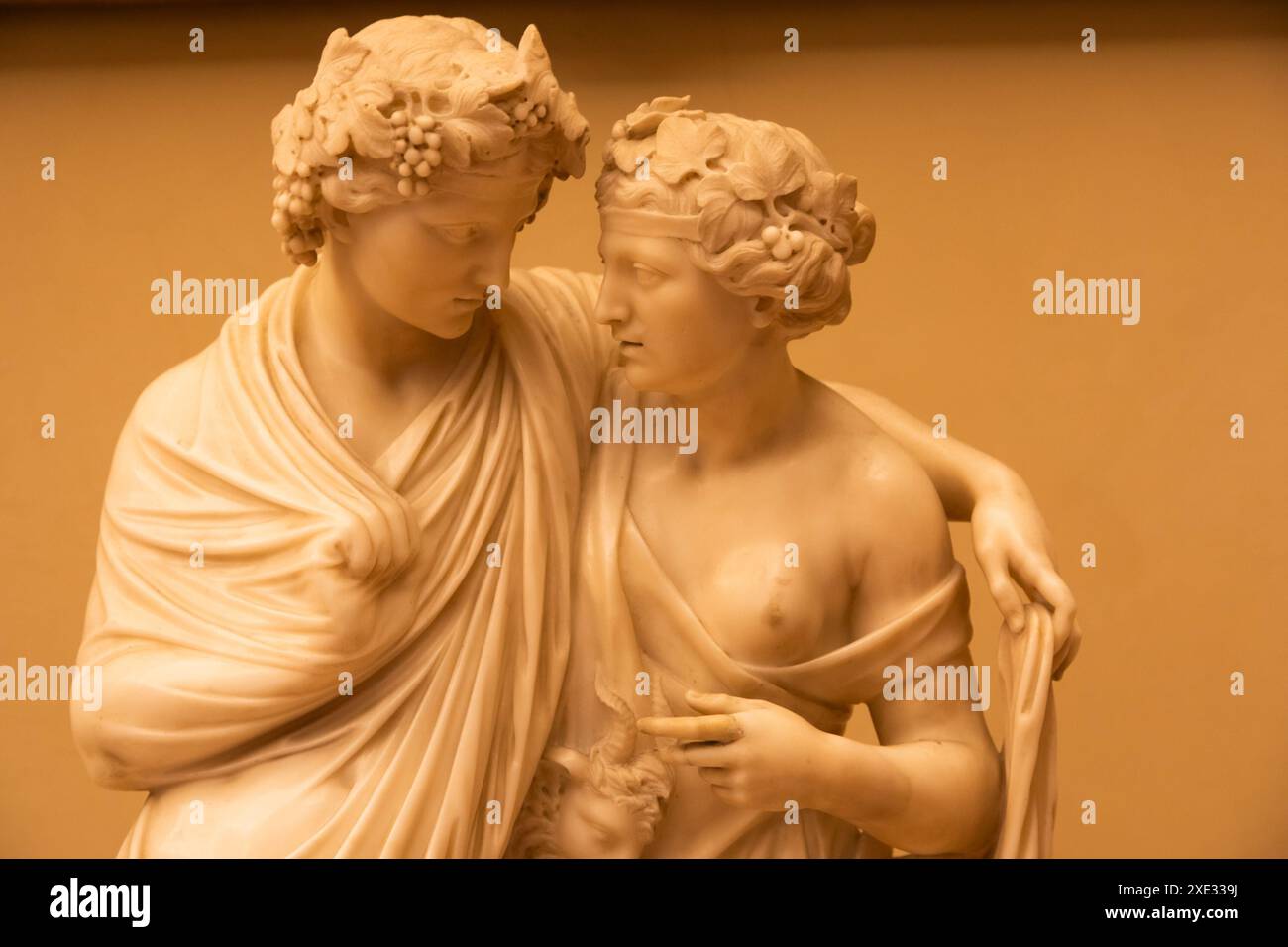 Firenze, Italia - 27 giugno 2023: Bacco e Arianna, di Francesco Carradori, 1777. Statua degli amanti, classica scultura romantica Foto Stock