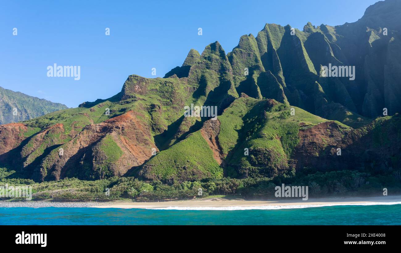 NA Pali Coast State Wilderness Park a Kauai, Hawaii, Stati Uniti. Foto Stock