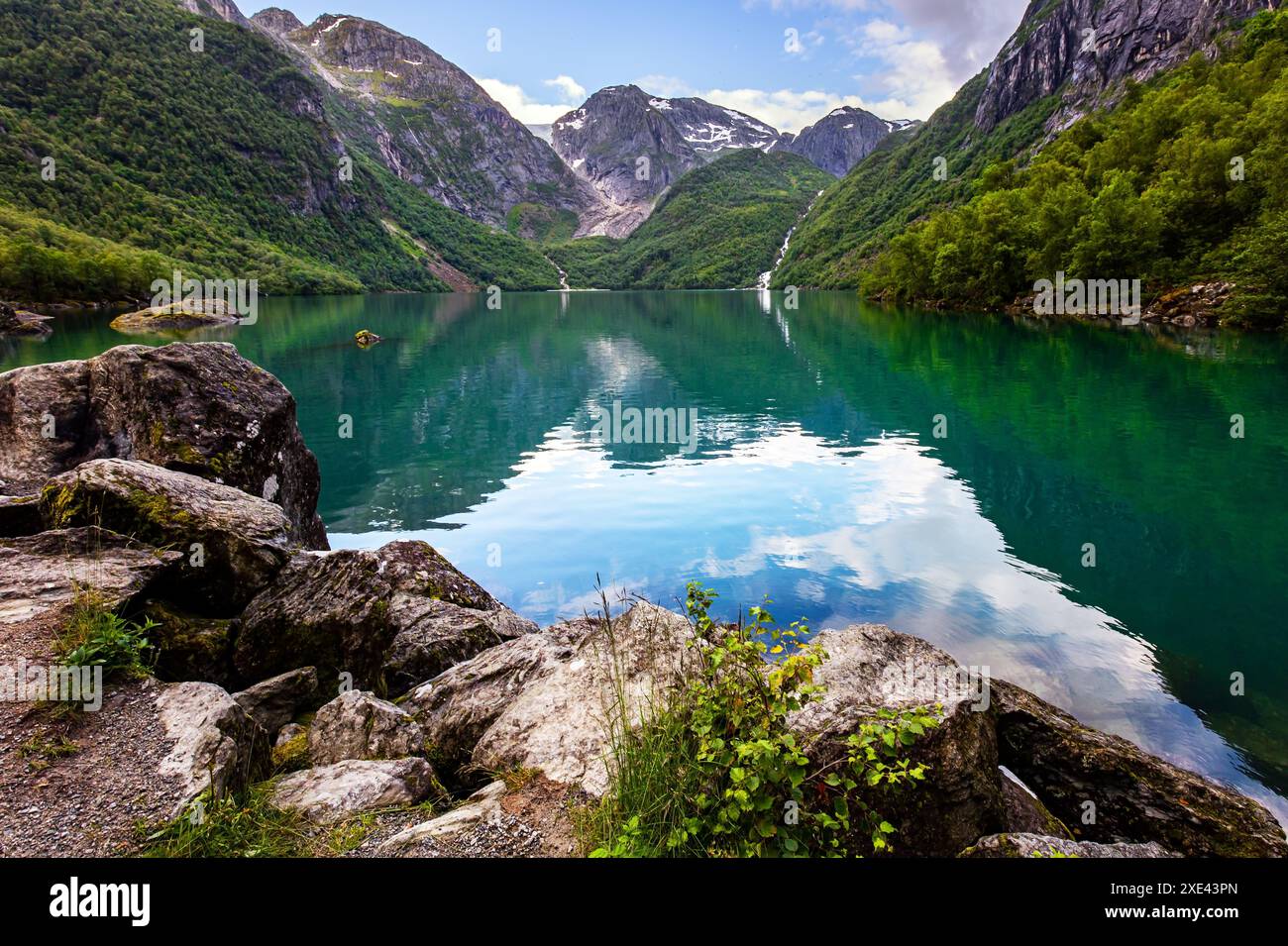 Il lago Bondhuswatnet Foto Stock