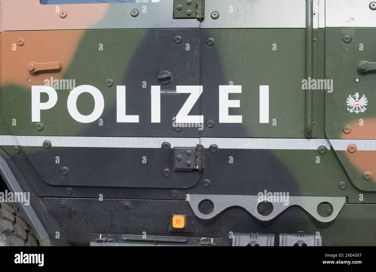 Simboli e segni delle forze di polizia austriache Foto Stock