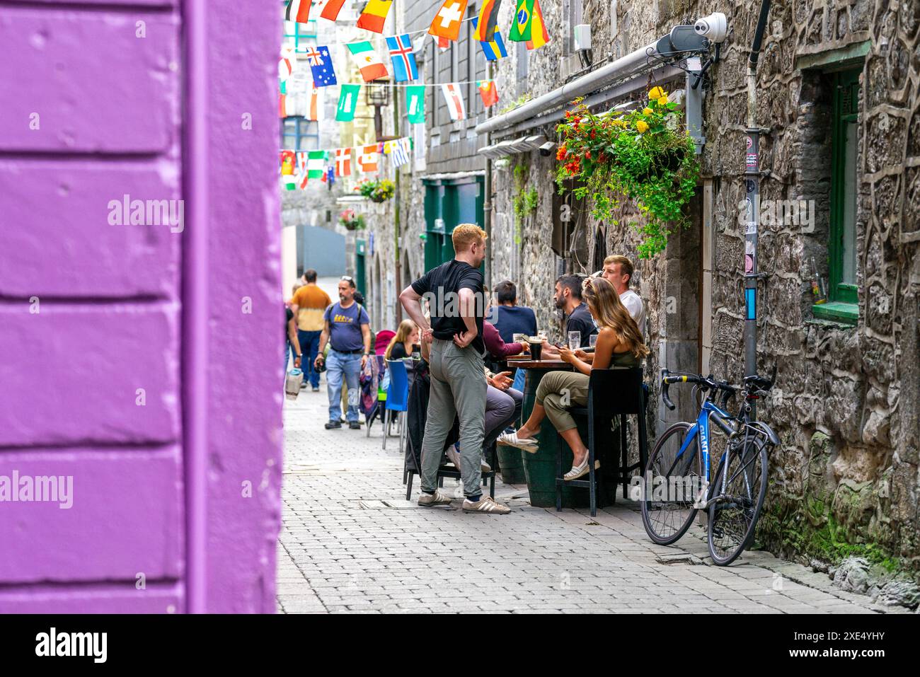 Atmosfera da Quay Street Foto Stock