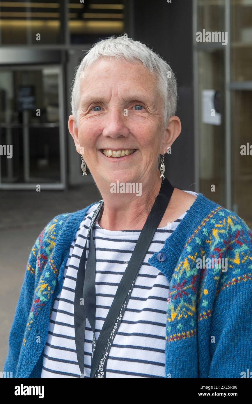 L'autrice britannica Ann Cleeves, creatrice di vera Stanhope e Jimmy Perez, i cui romanzi ispirarono la serie TV vera e Shetland. Foto Stock